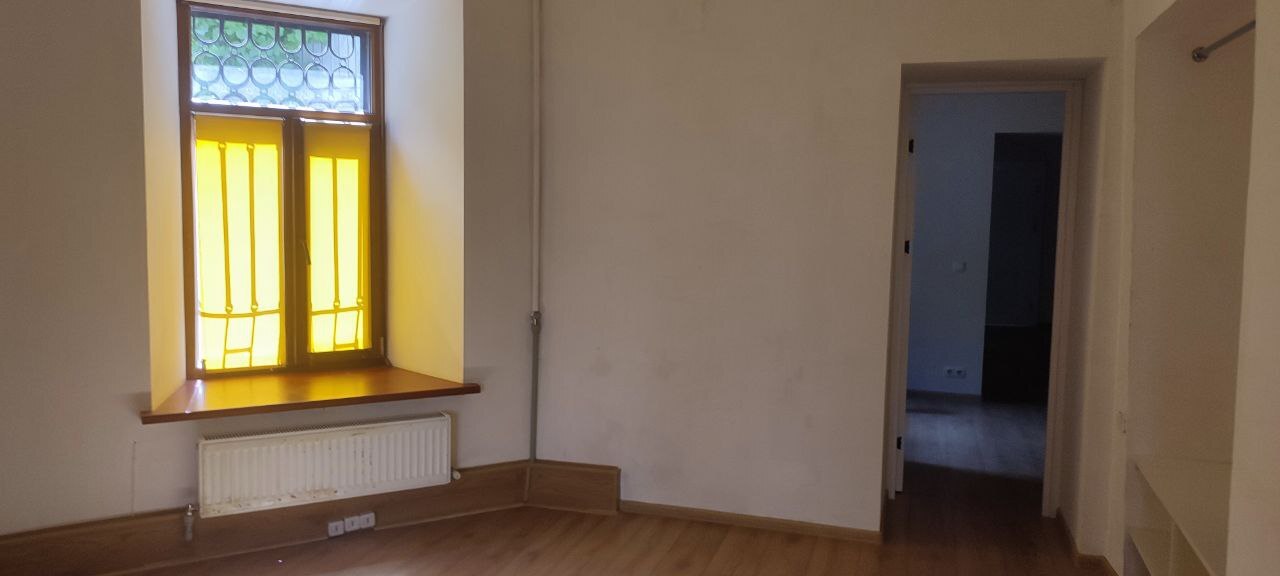 Оренда 4-кімнатної квартири 130 м², Канатная вул., 28