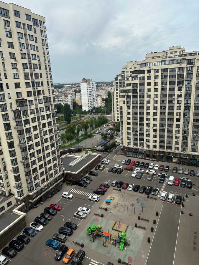 Продажа 2-комнатной квартиры 85.7 м², Маршала Конева ул., 10/1