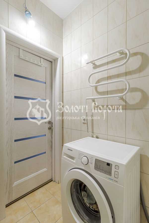 Продаж 2-кімнатної квартири 57 м², Метрологічна вул., 111