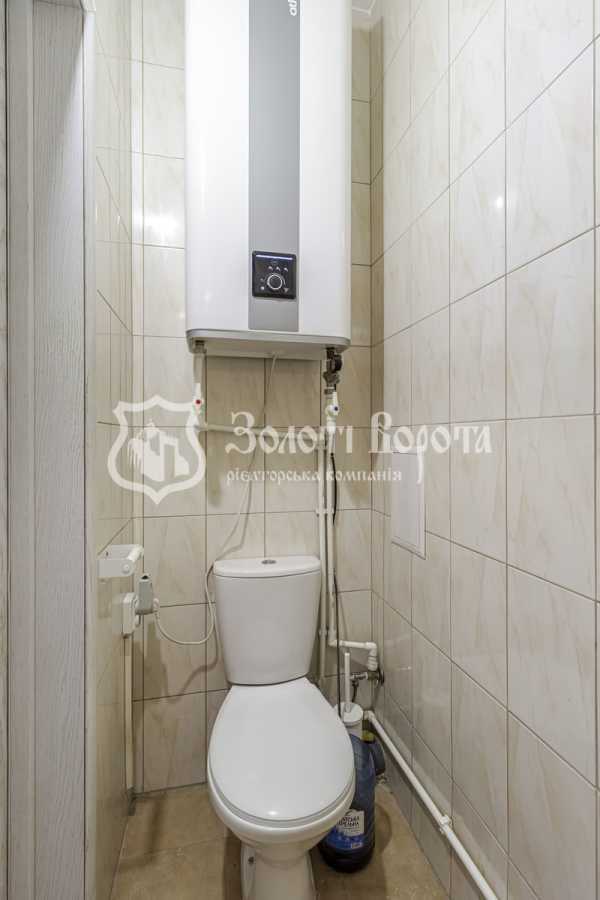 Продаж 2-кімнатної квартири 57 м², Метрологічна вул., 111