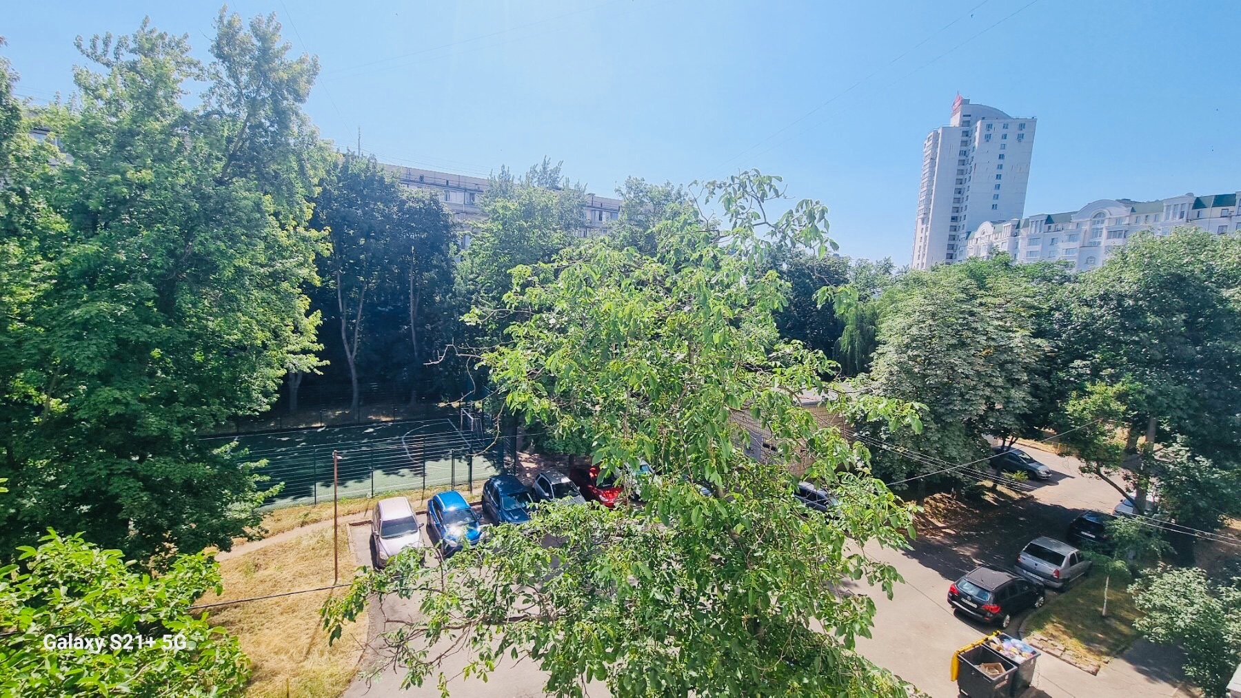 Продажа 3-комнатной квартиры 75 м², Полярная ул., 3