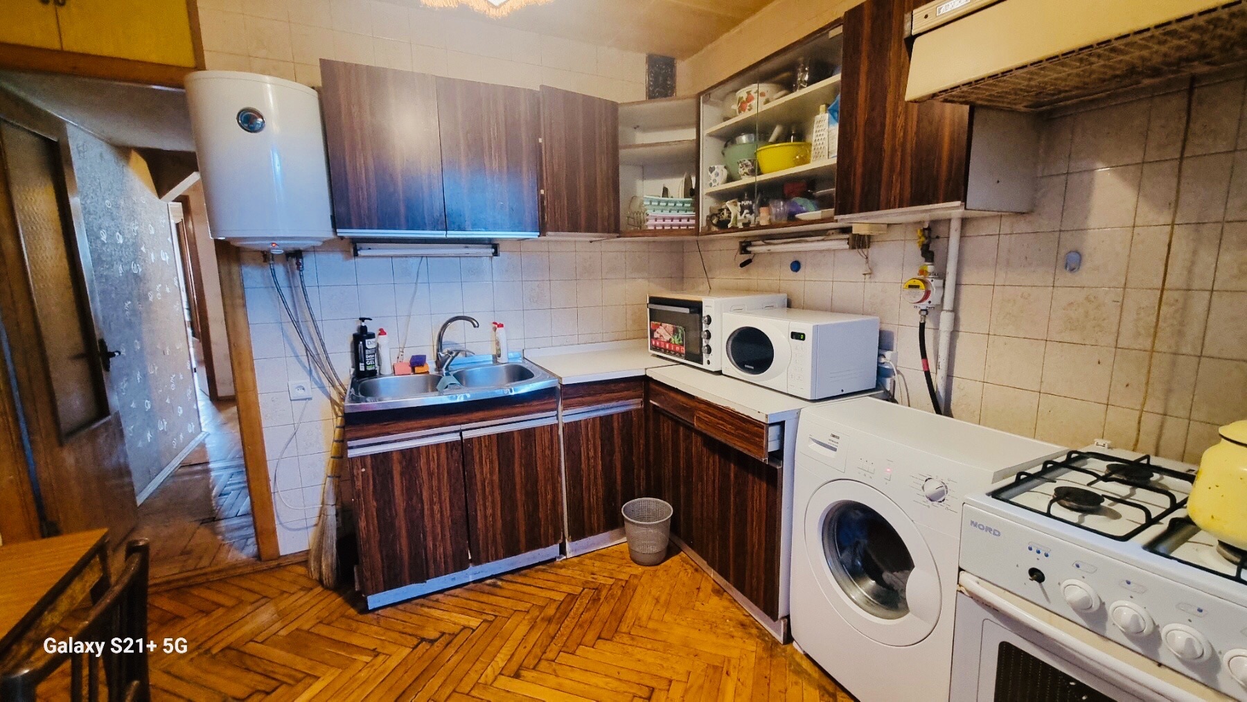 Продажа 3-комнатной квартиры 75 м², Полярная ул., 3