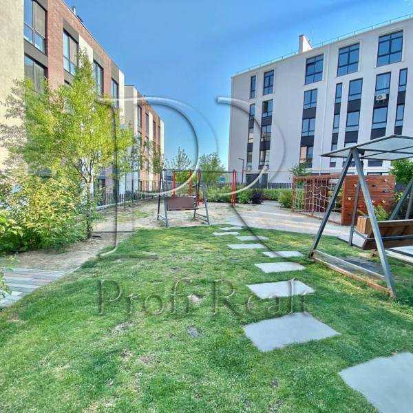 Продаж 1-кімнатної квартири 44 м², Промислова вул., 1К