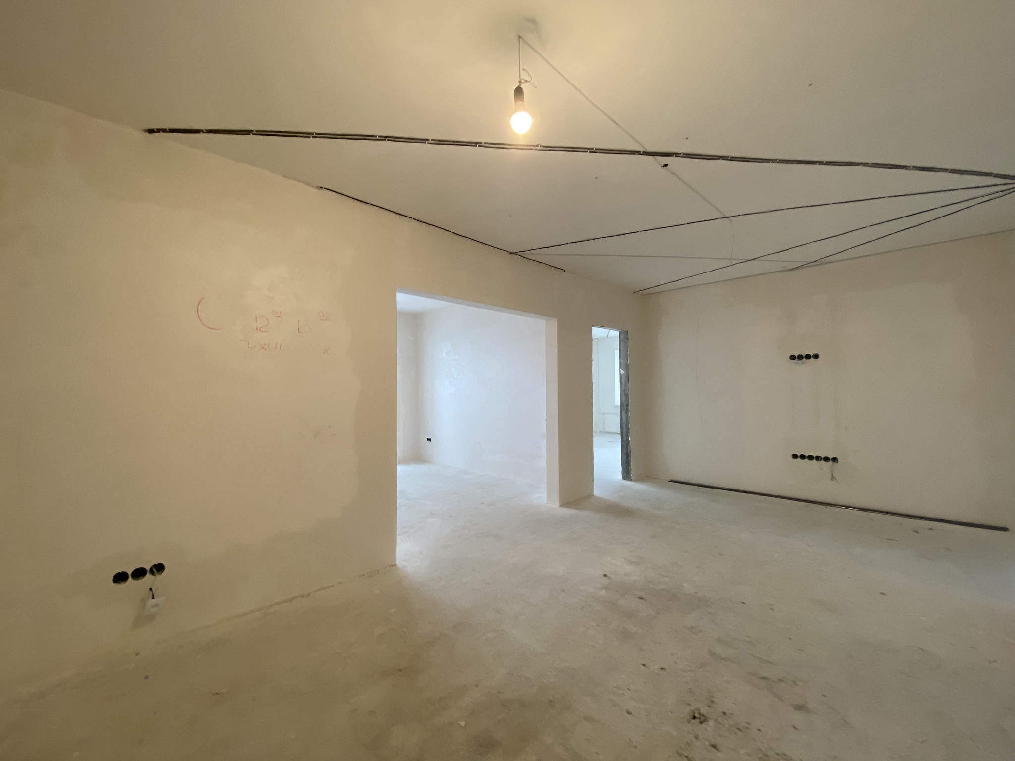 Продаж 2-кімнатної квартири 90 м², Херсонське шосе, 26