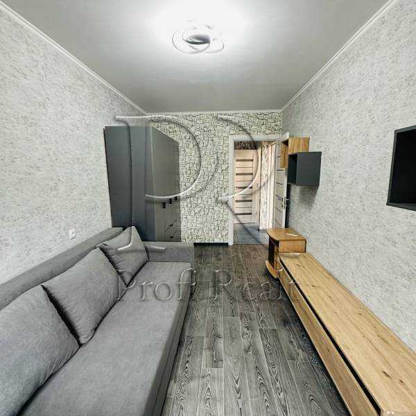 Продаж 2-кімнатної квартири 46 м², Перова бул., 16