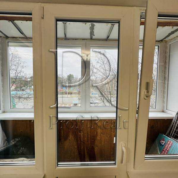 Продаж 2-кімнатної квартири 46 м², Перова бул., 16