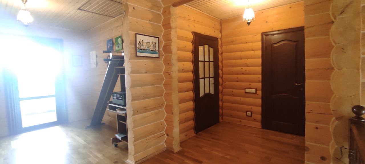 Продажа дома 240 м²