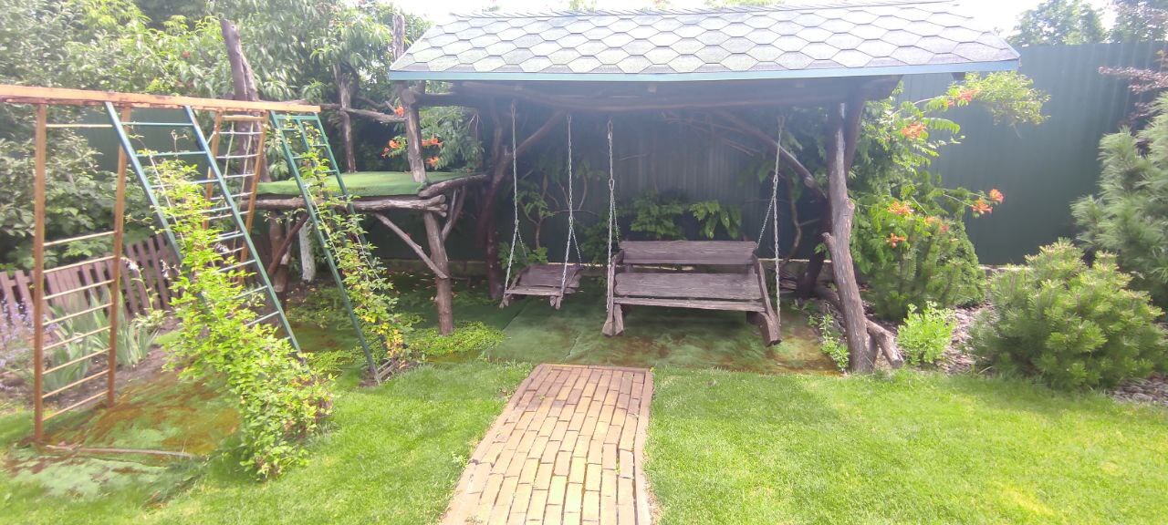 Продажа дома 240 м²