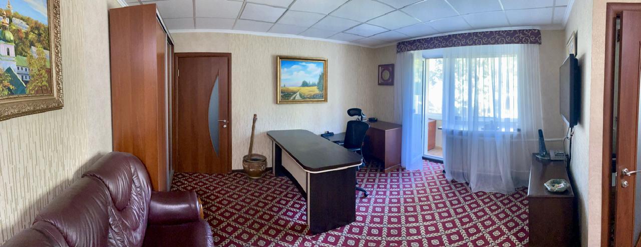 Оренда офісу 45 м², Бастіонна вул., 1