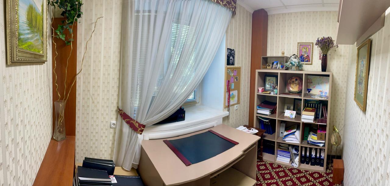 Оренда офісу 45 м², Бастіонна вул., 1