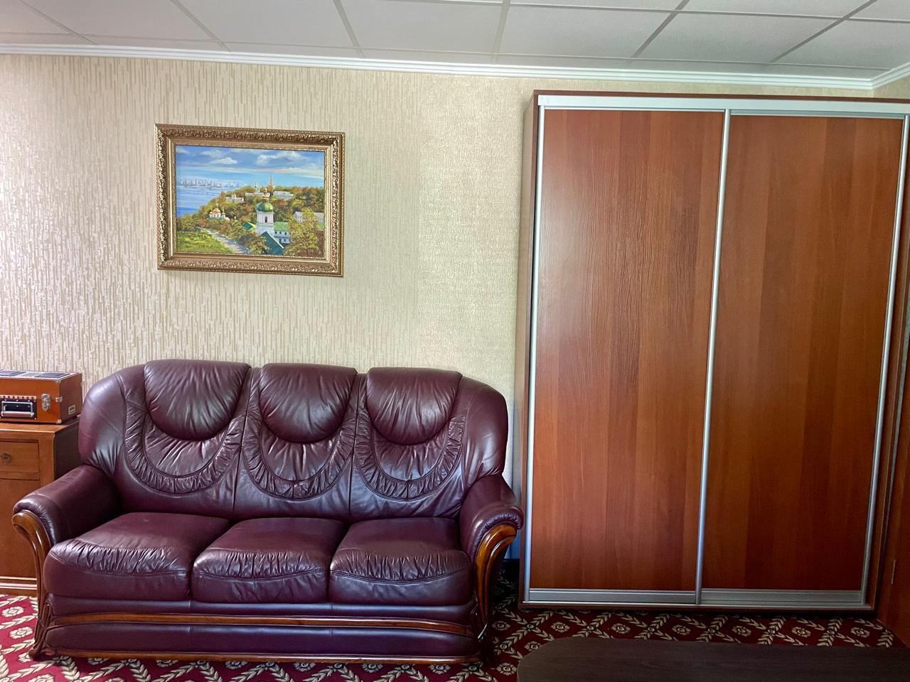 Оренда офісу 45 м², Бастіонна вул., 1
