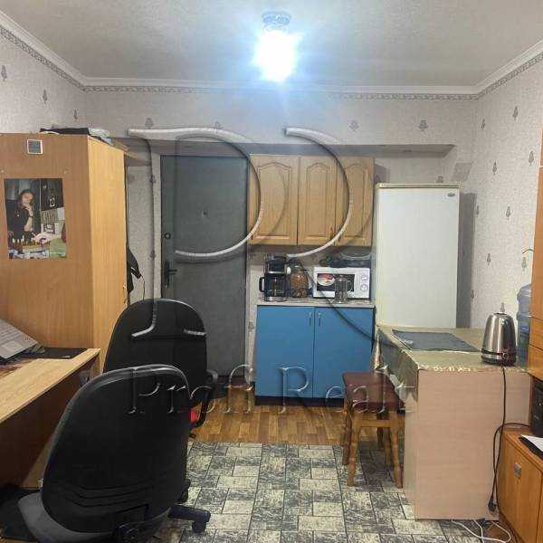Продаж 1-кімнатної квартири 30 м², Олександрівська вул., 12/14
