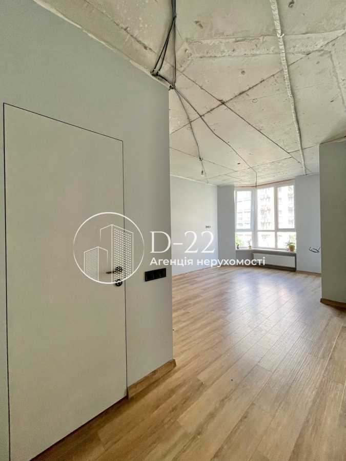 Продаж 1-кімнатної квартири 39 м², Миру, 1
