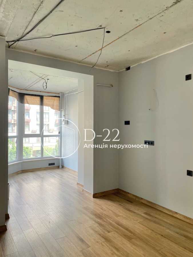 Продаж 1-кімнатної квартири 39 м², Миру, 1