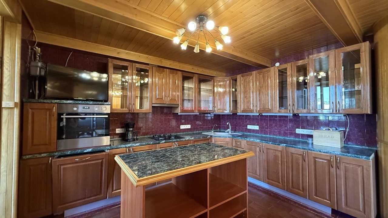 Продажа 4-комнатной квартиры 150.4 м², Михаила Донца ул., Драгоманова, 17