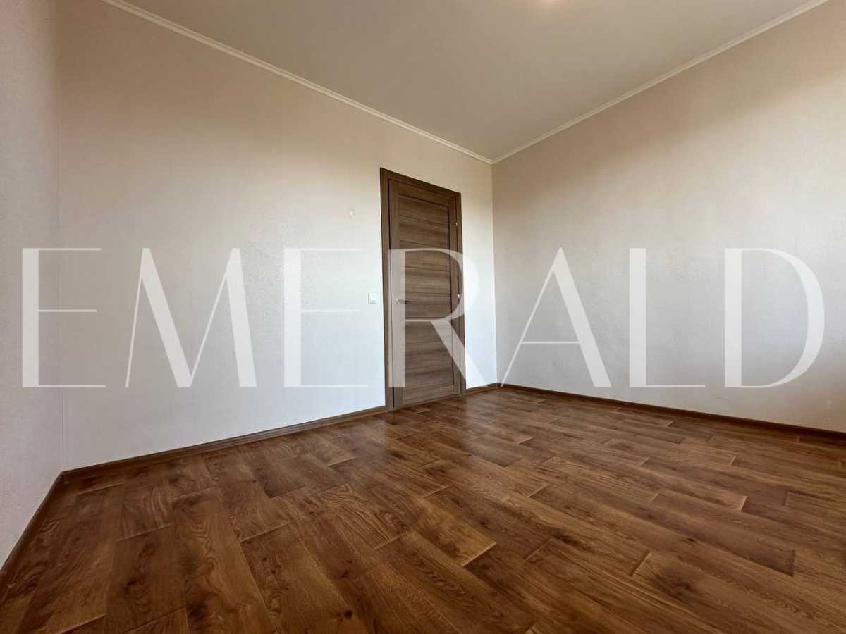 Продажа 2-комнатной квартиры 77.05 м², Коноплянская ул., 22Б