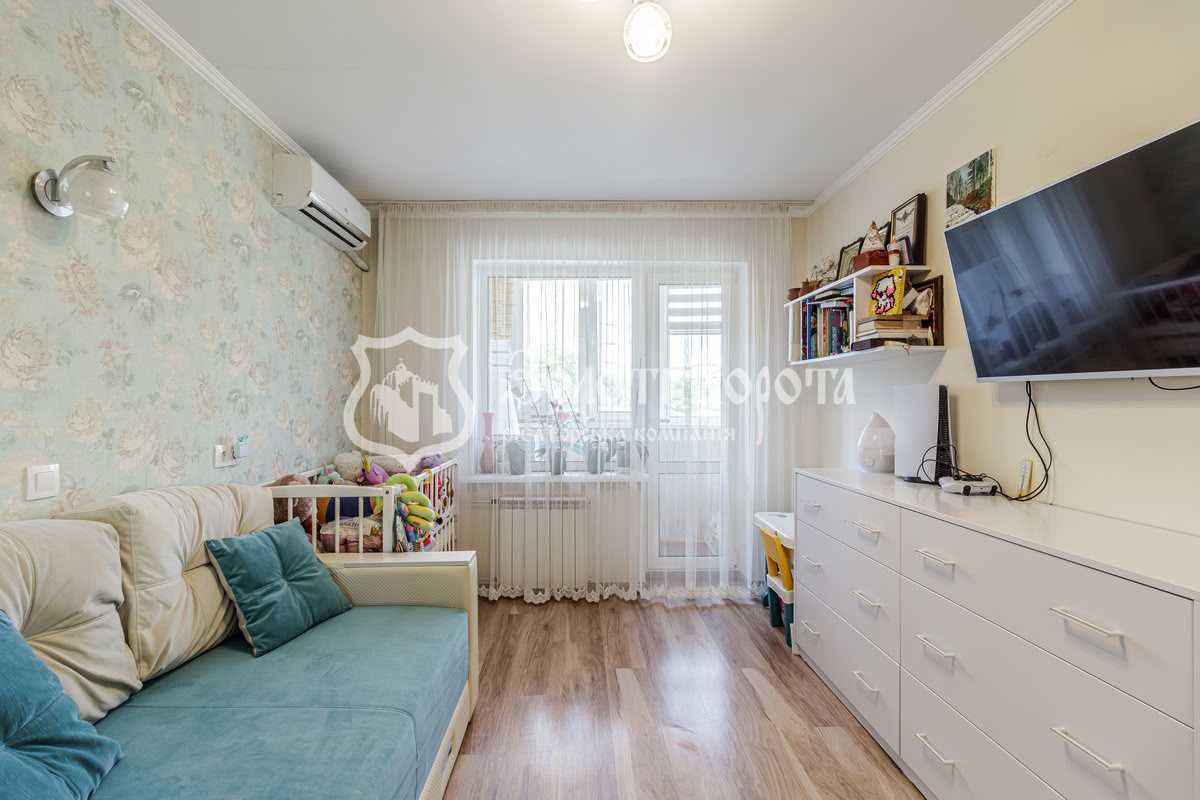 Продаж 1-кімнатної квартири 27 м², Європейська пл., Союзу, 3