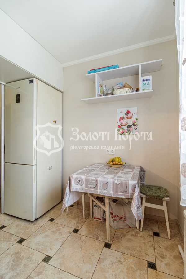 Продаж 1-кімнатної квартири 27 м², Європейська пл., Союзу, 3