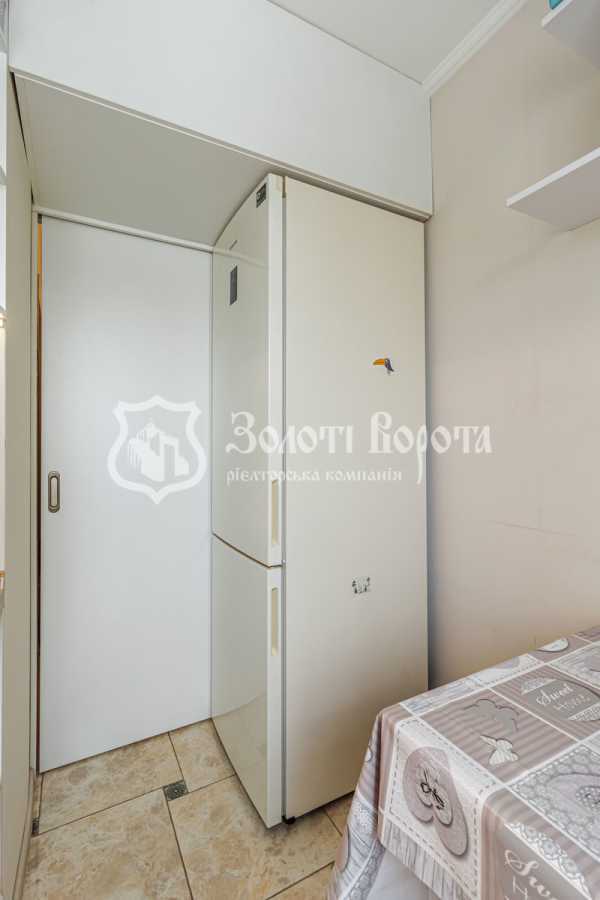Продаж 1-кімнатної квартири 27 м², Європейська пл., Союзу, 3