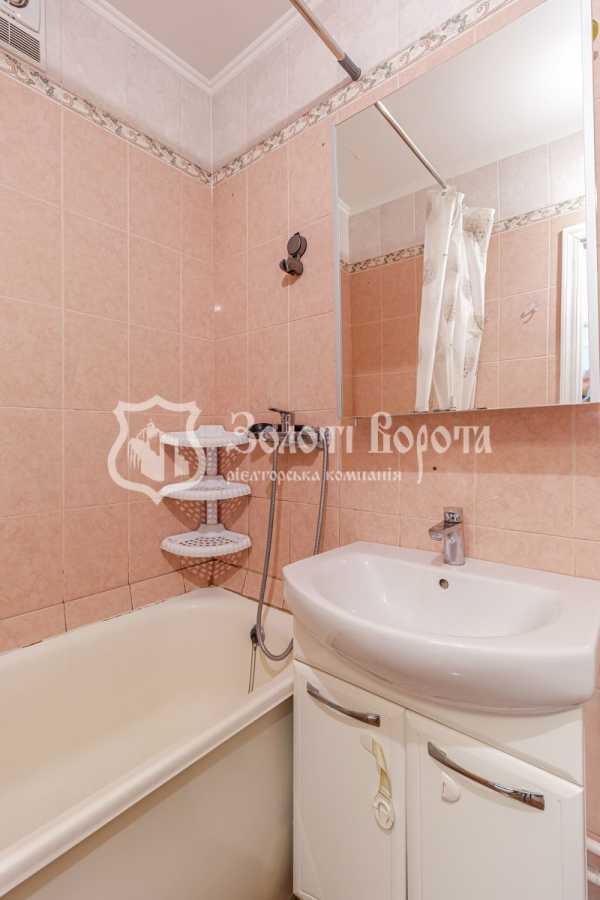 Продаж 1-кімнатної квартири 27 м², Європейська пл., Союзу, 3