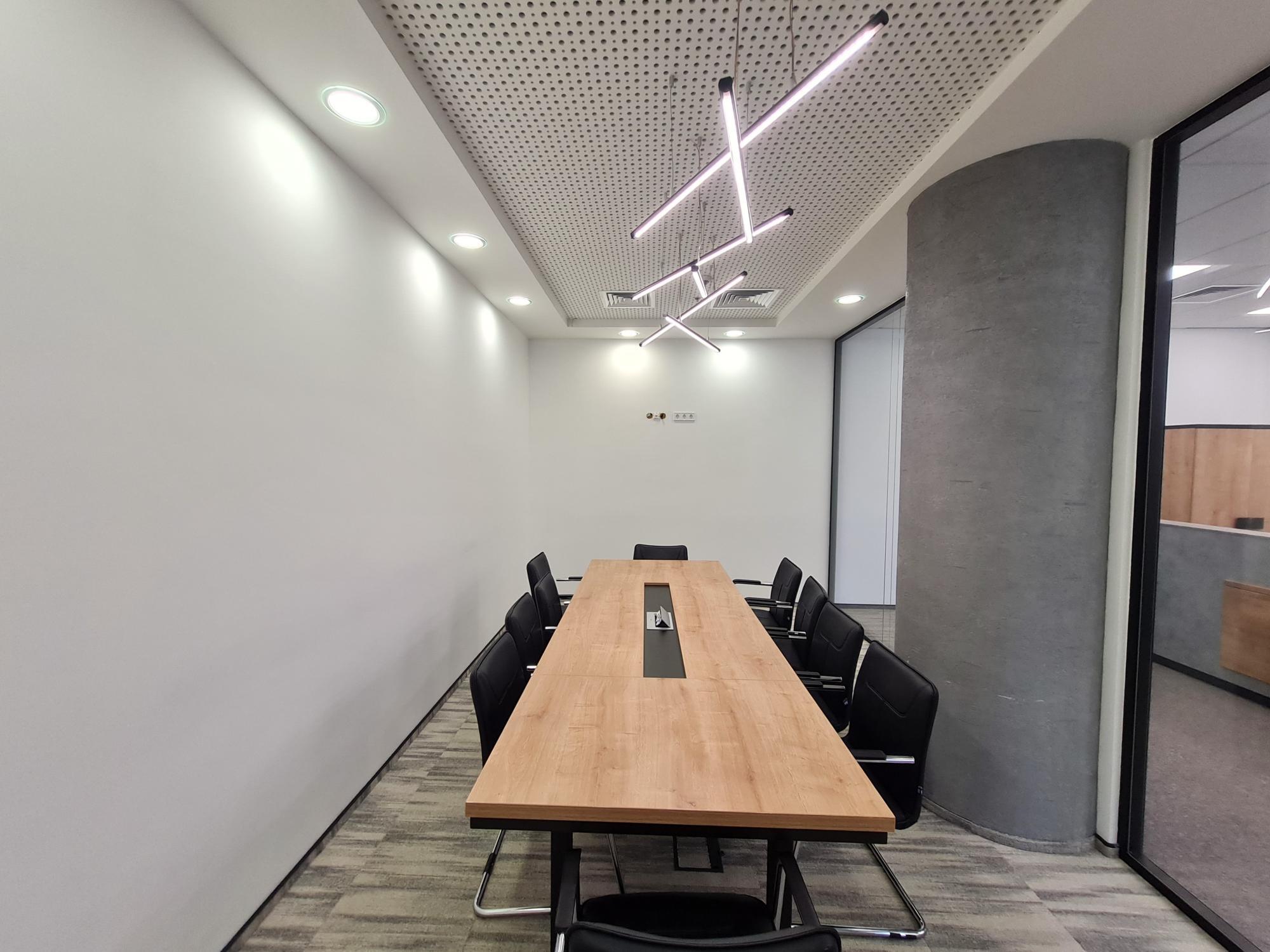 Оренда офісу 252 м², Болсуновська вул., 13-15