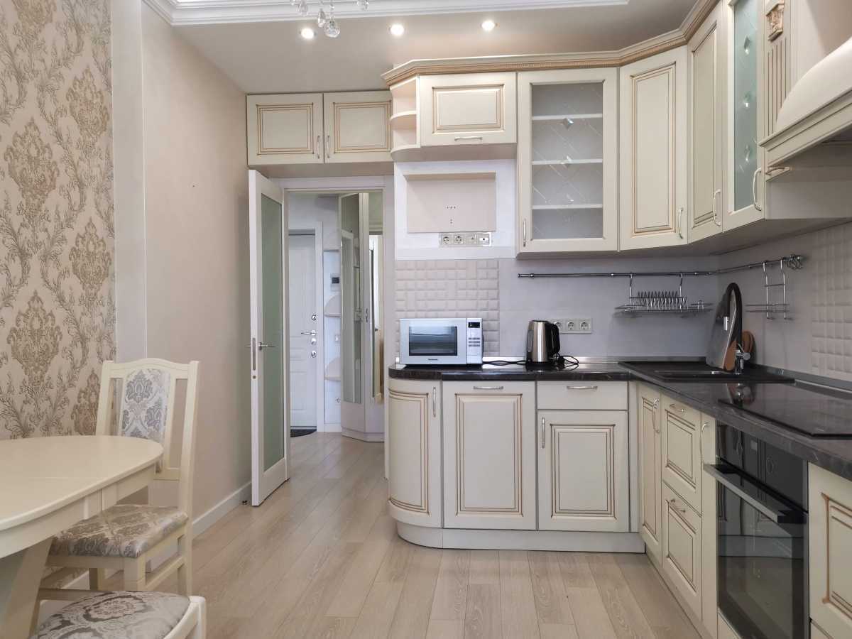 Аренда 1-комнатной квартиры 48 м², Авиаконструктора Игоря Сикорского ул., 4Б