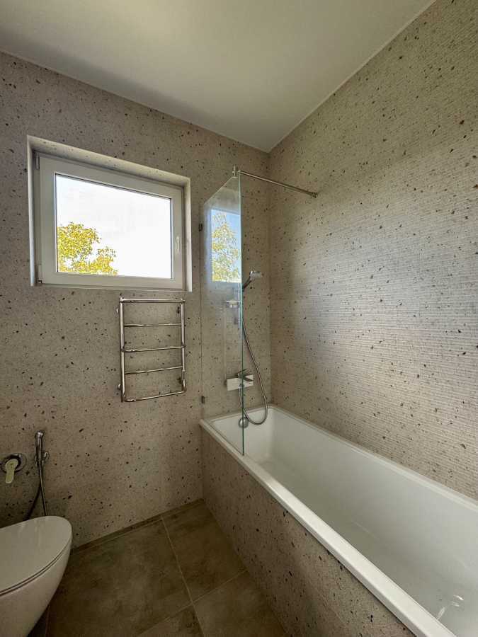 Продаж будинку 380 м²