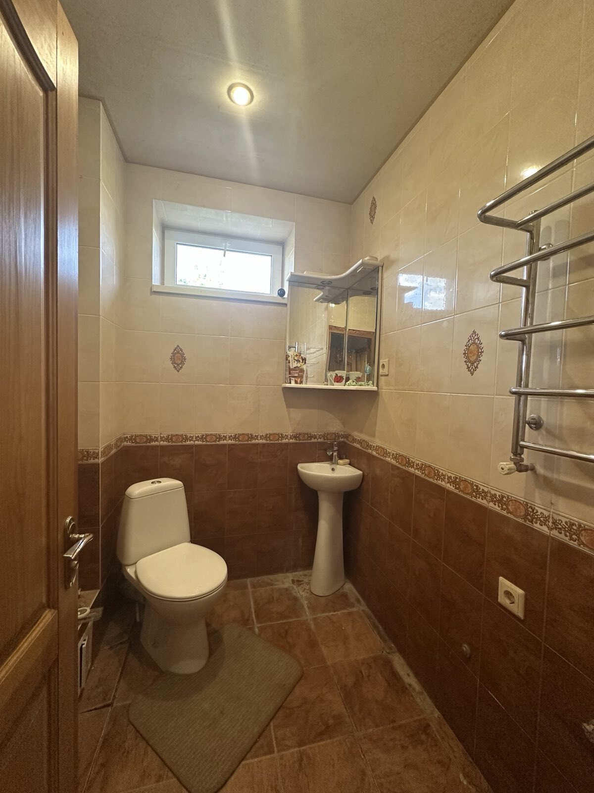 Продаж будинку 180 м²