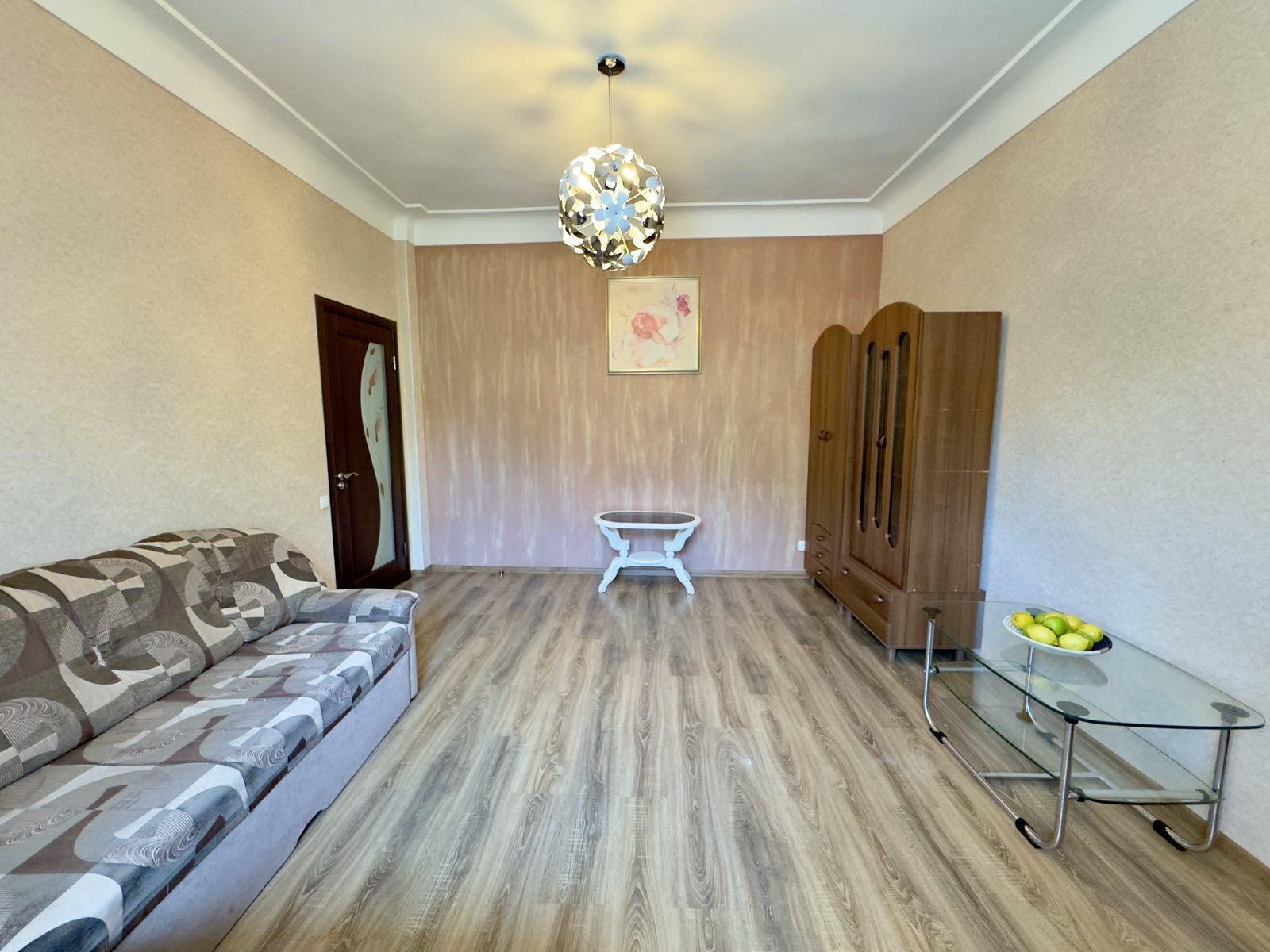 Продажа 2-комнатной квартиры 48 м², Маяковского просп.
