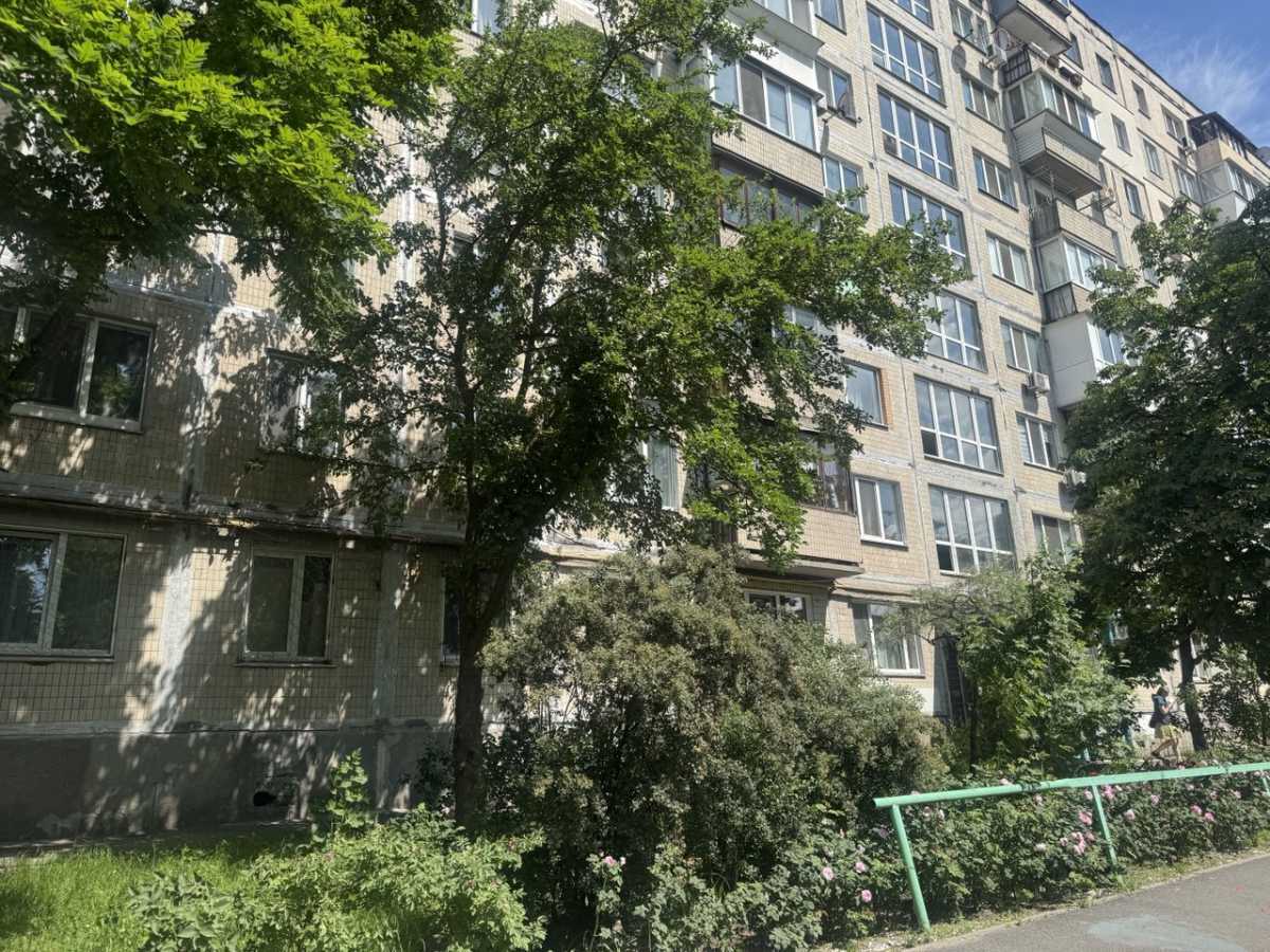 Продажа 2-комнатной квартиры 51 м², Милютенко ул., 23