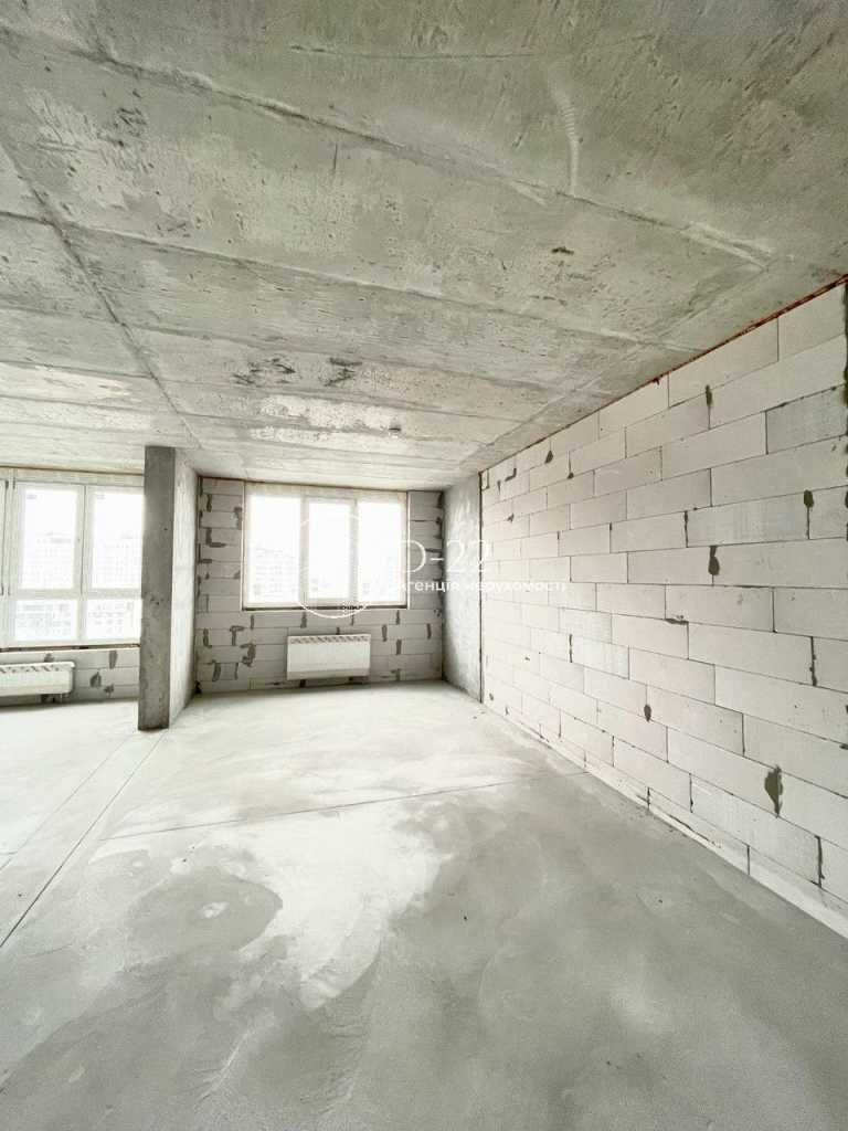 Продаж 2-кімнатної квартири 74 м², Михайла Максимовича вул., 32а