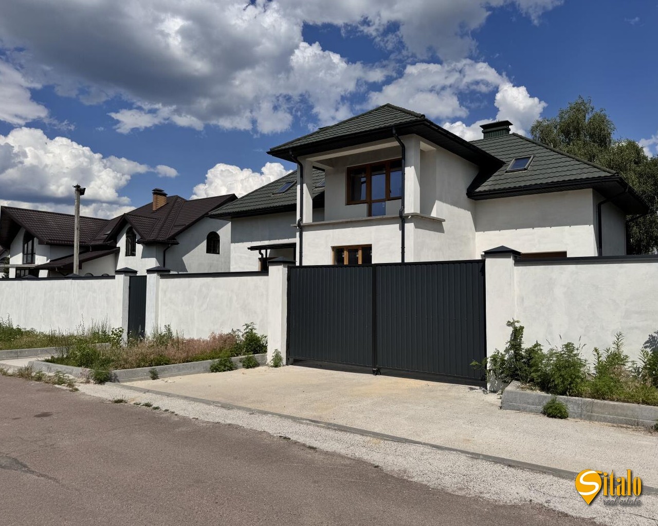 Продажа дома 300 м²