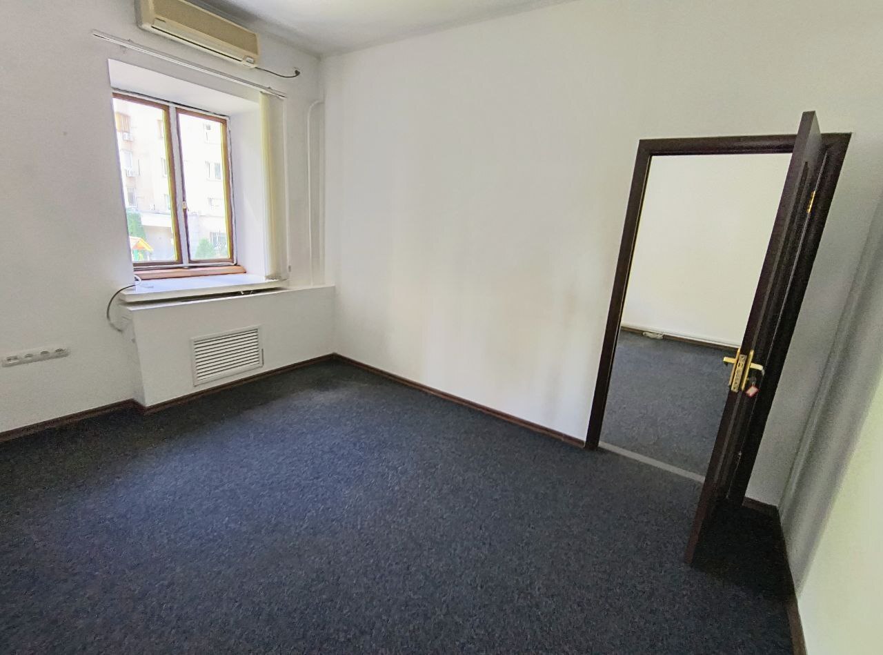 Аренда помещения свободного назначения 250 м², Саксаганского ул.