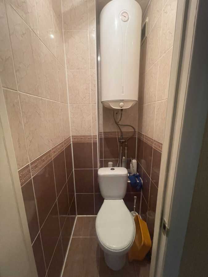 Продажа 2-комнатной квартиры 52 м², Митрополита Андрея Шептицкого ул., 1/2