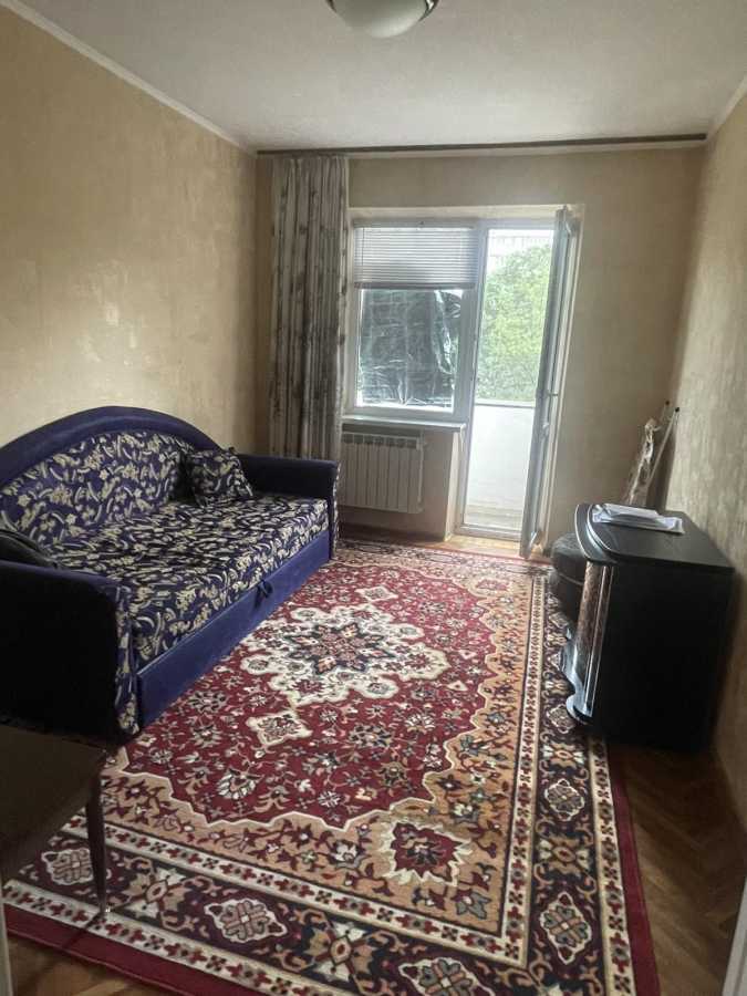 Продажа 2-комнатной квартиры 52 м², Митрополита Андрея Шептицкого ул., 1/2