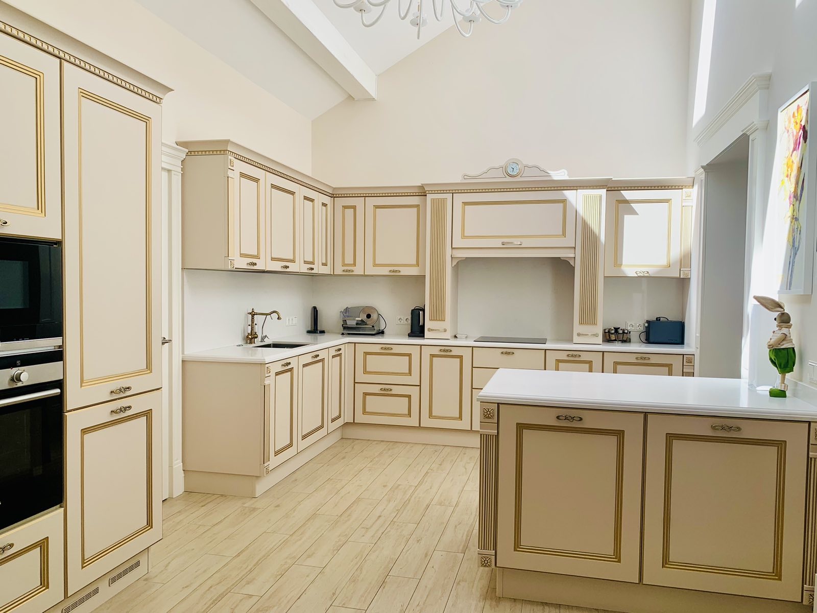 Продажа дома 550 м², 77-я Садовая ул.