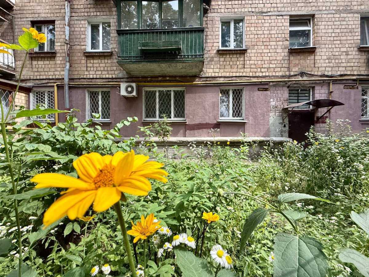 Продаж 2-кімнатної квартири 43 м², Олеся Бабія вул., Телиги, 37
