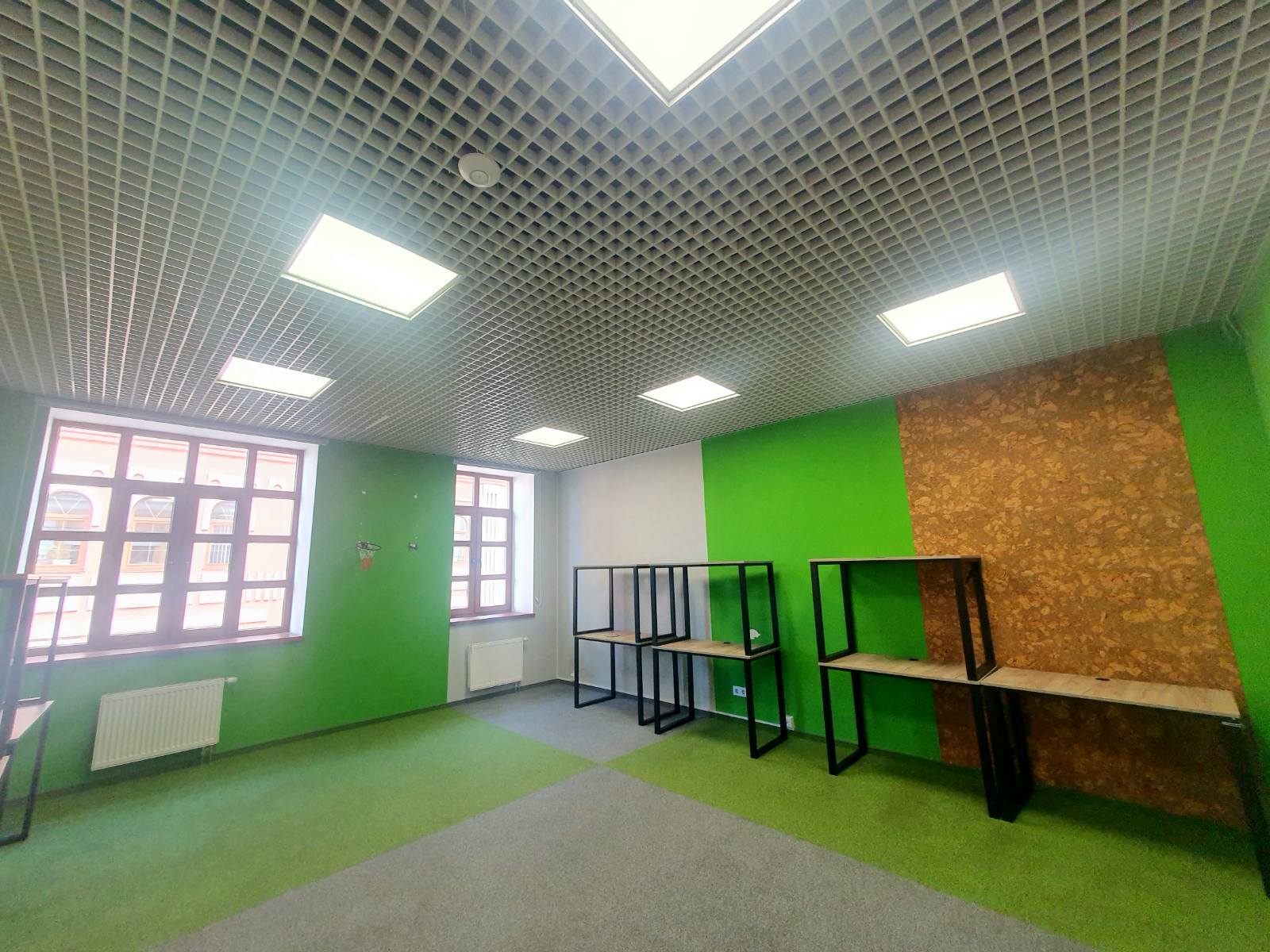 Оренда офісу 250 м², Верхній Вал вул.