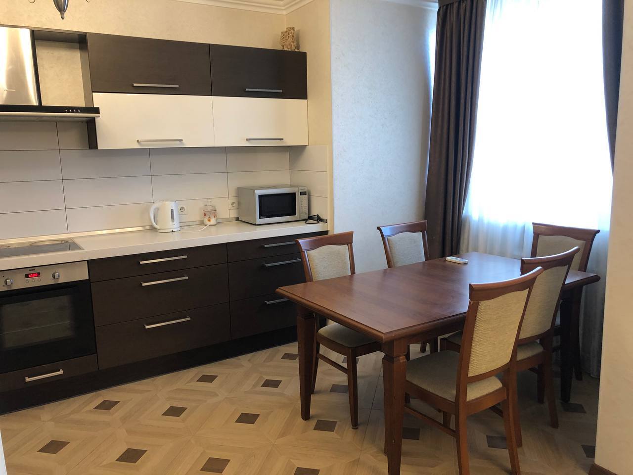 Аренда 3-комнатной квартиры 118 м², Срибнокильская ул., 1