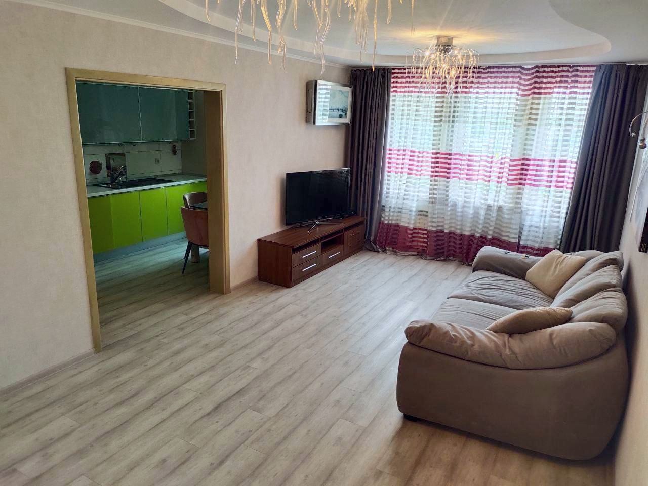 Продажа 3-комнатной квартиры 109 м², 8 Марта (Слобожанское) ул.