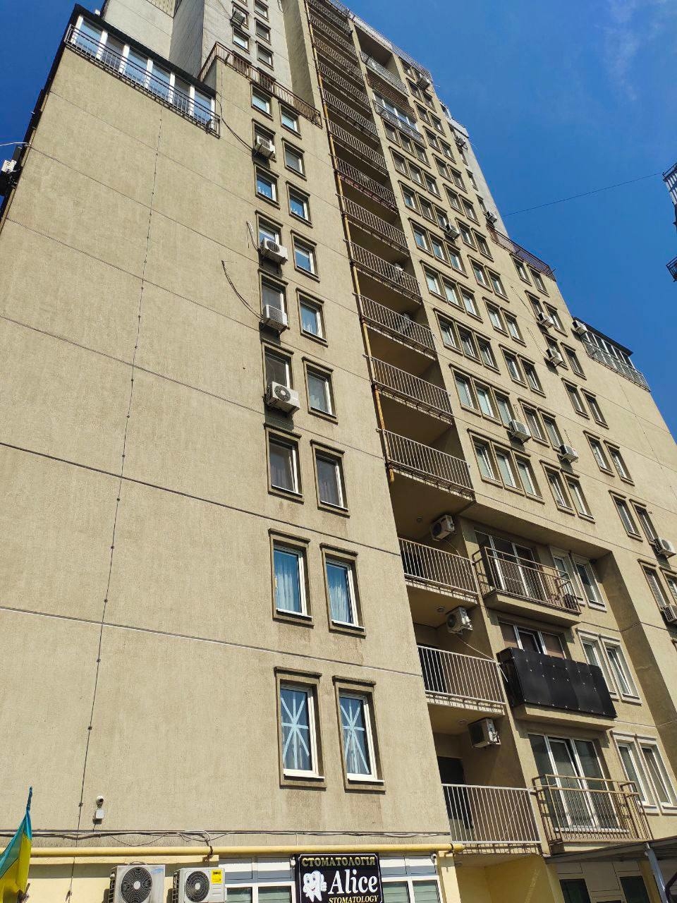 Продажа 3-комнатной квартиры 109 м², 8 Марта (Слобожанское) ул.