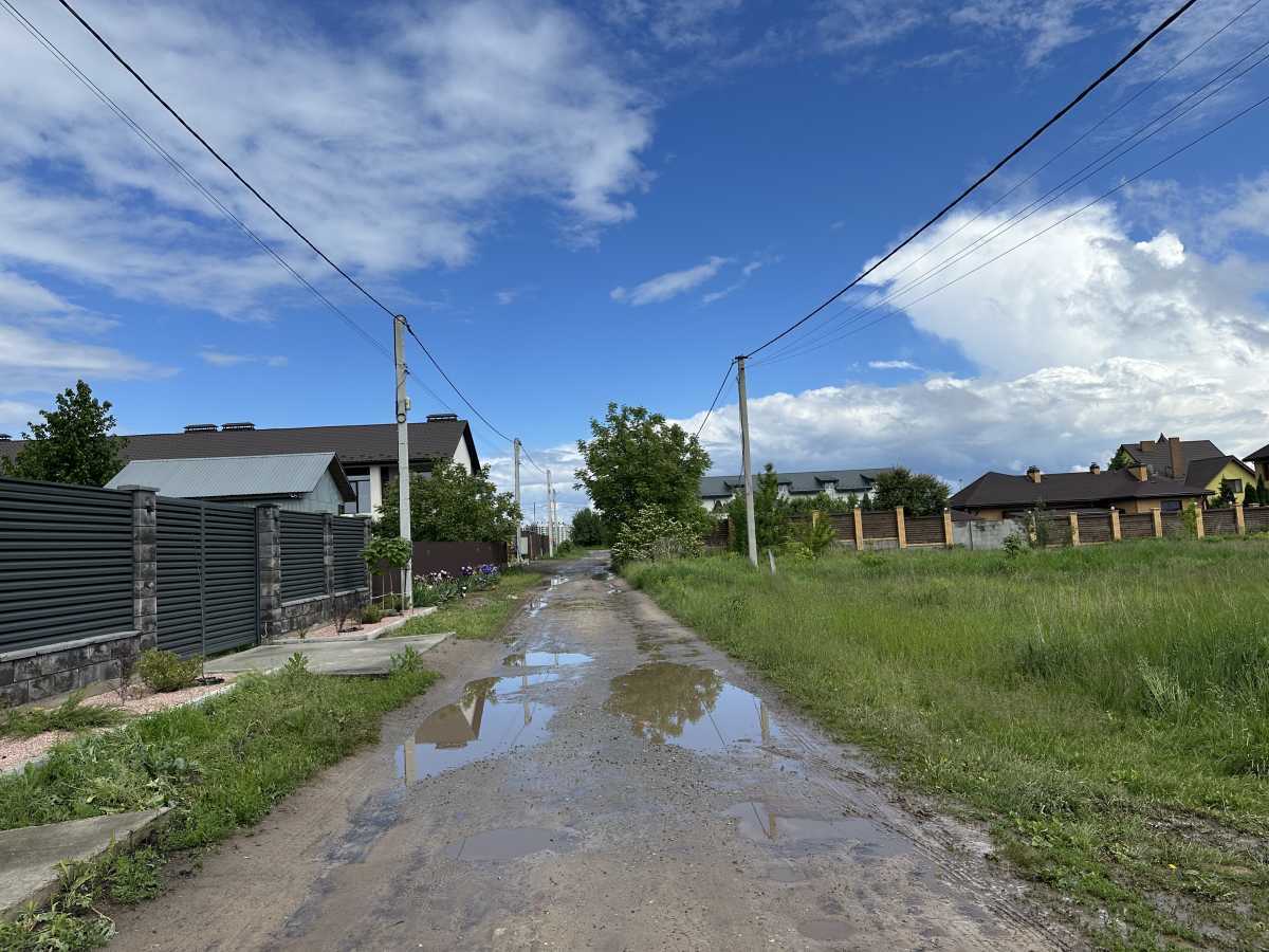 Продажа участка под индивидуальное жилое строительство 10 соток, Пшеничная ул.