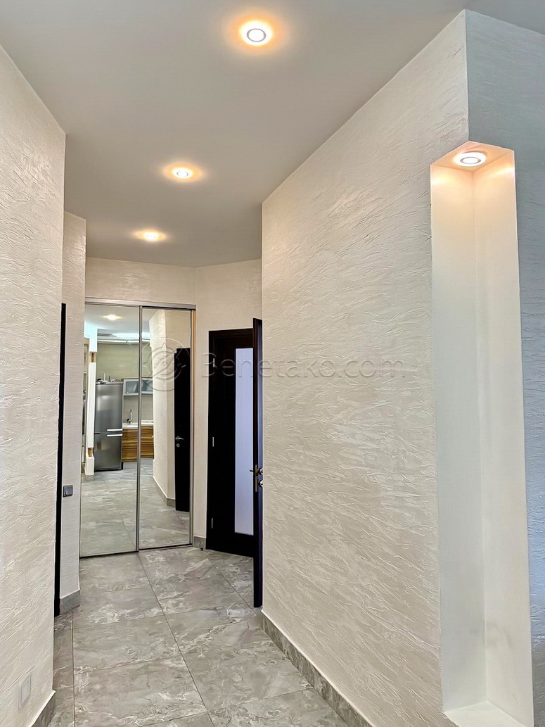 Продажа квартиры со свободной планировкой 77 м², Тенистая ул., 9/12