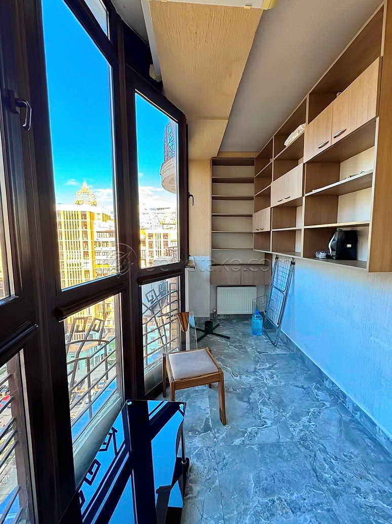 Продажа квартиры со свободной планировкой 77 м², Тенистая ул., 9/12