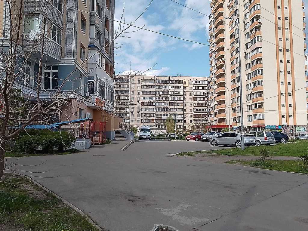 Продаж 1-кімнатної квартири 55 м², Алма-Атинська вул., 37Б