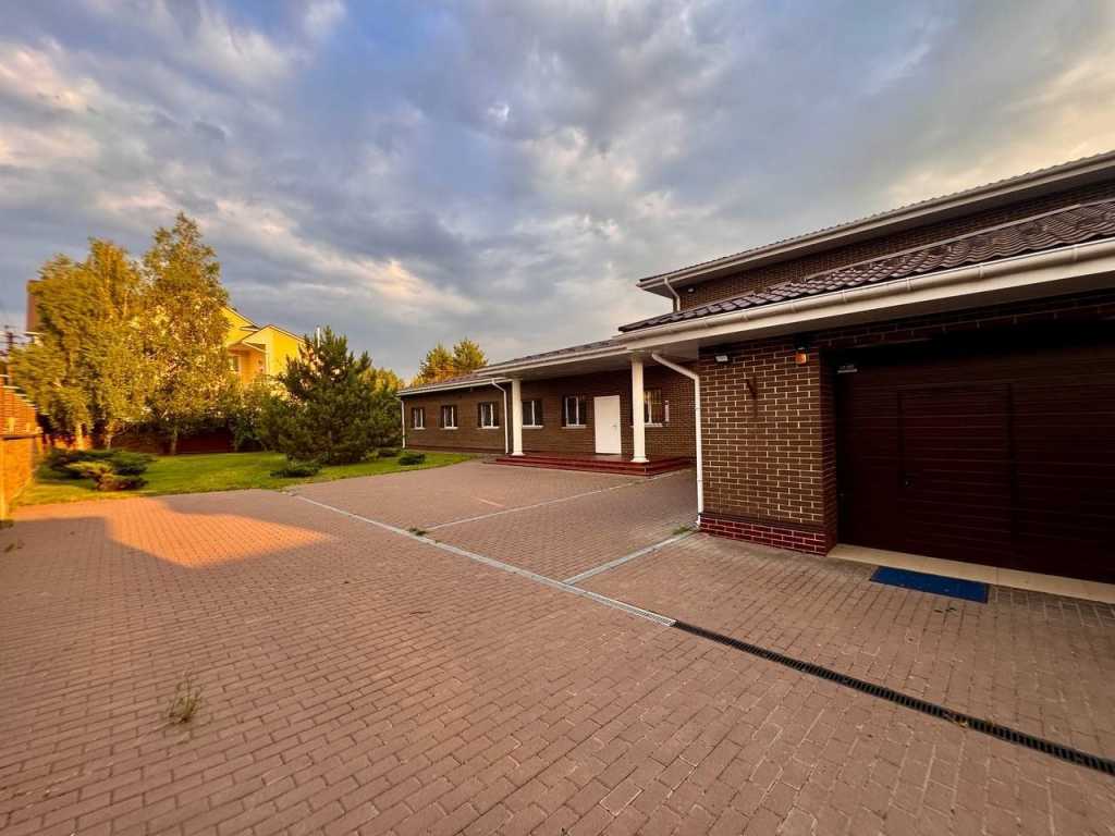 Аренда дома 320 м², Столичное шоссе