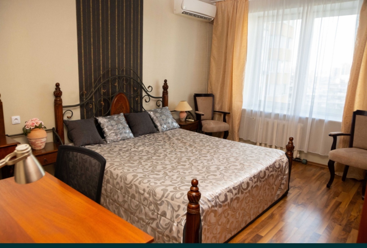 Продаж 3-кімнатної квартири 100 м², Павла Тичини просп., 16/2