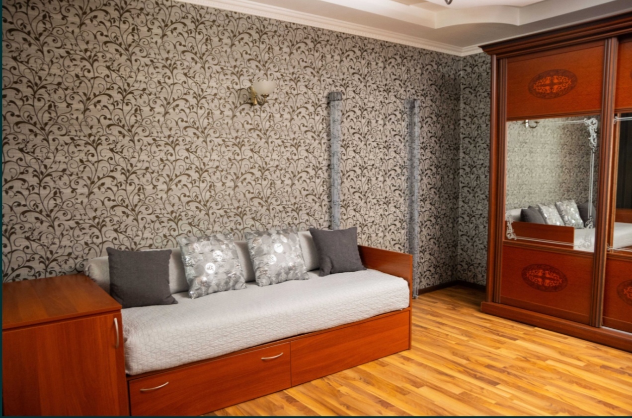 Продаж 3-кімнатної квартири 100 м², Павла Тичини просп., 16/2