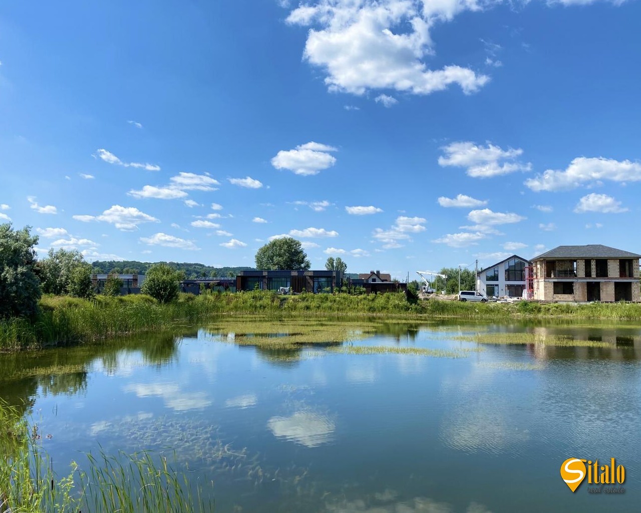 Продаж ділянки під індивідуальне житлове будівництво 45 соток