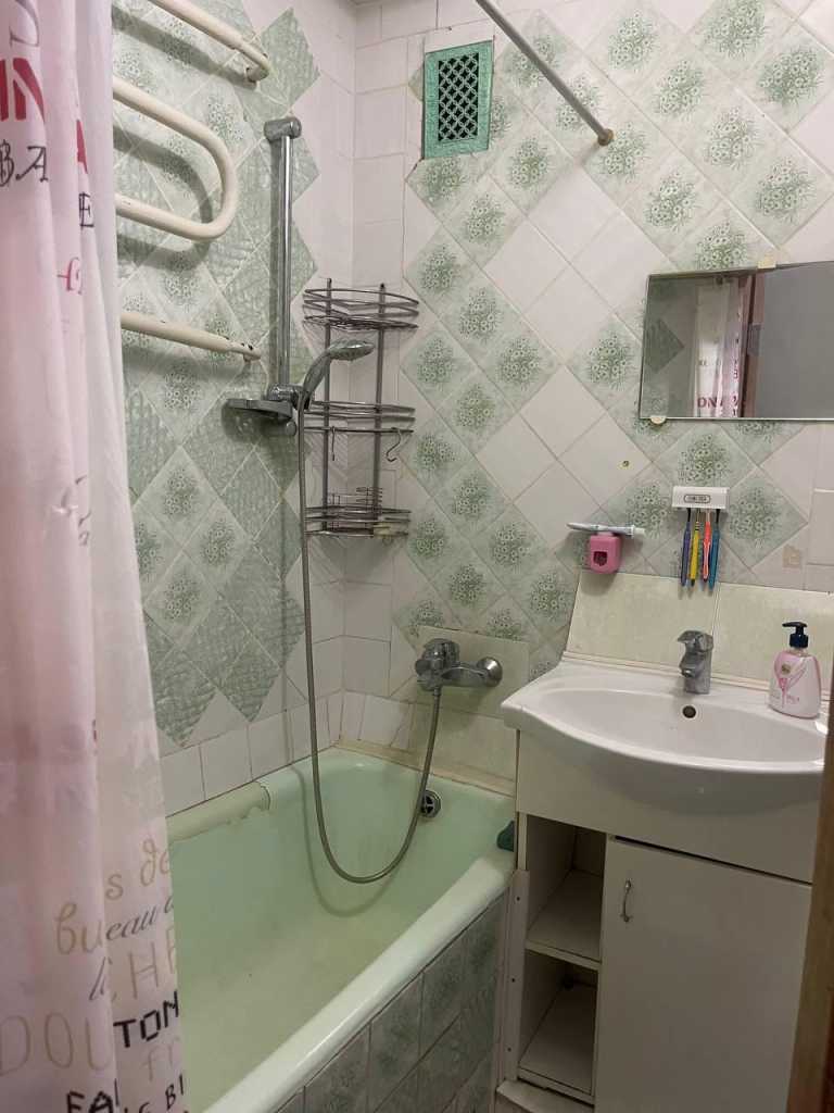 Аренда 3-комнатной квартиры 62 м², Михаила Донца ул., 21А